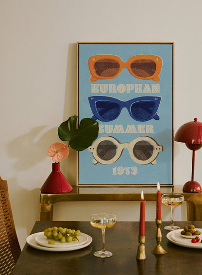 Sunny Trio, Poster